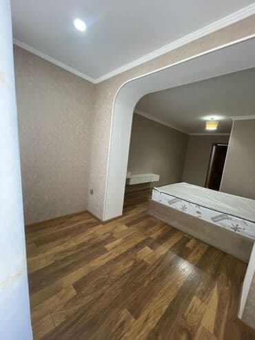 купить квартиру в баку азербайджан: Bakı, Neft Daşları qəs., 3 otaqlı, Köhnə tikili, m. Qara Qarayev, 65 kv. m — 8