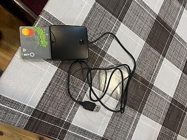 Kompüter və noutbuk aksesuarları: USB kart oxuyucu – masaüstü kompüter və noutbuklar üçün - İnteqrasiya — 2