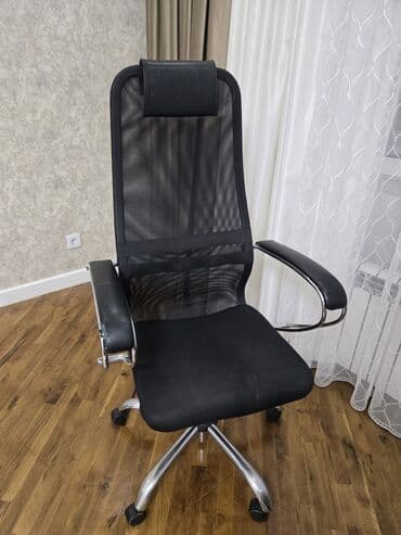 işlənmiş ofis kreslosu: Təkərli, Qolları tənzimlənmir, Süni dəri — 1