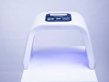 sari tukler ucun lazer: LED maska ​​ hər yaşa bütün dəri tiplərinə uyğun olan və üz — 1