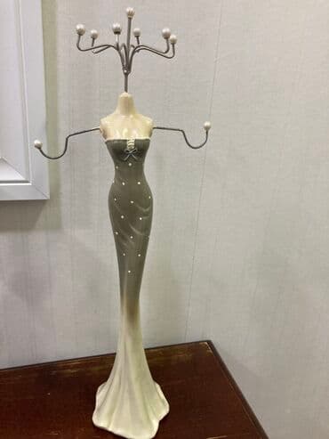 Mücrü Zinət əşyaları üçün, Keramika