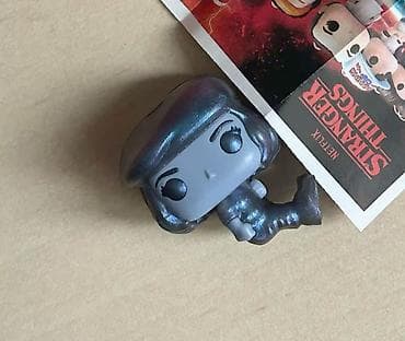 Elektrik nəqliyyatı: Stranger Things temalı kolleksiya fiquru – Funko Pop üslubunda mini — 1