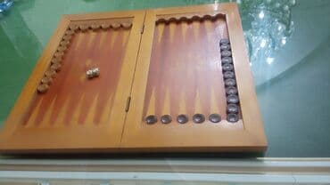 Sovet dövründə alınmış nərd taxta.olcusu 29/36.Əla vəziyyətdədir