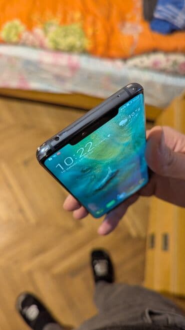 huawei nova: Huawei Mate 20 Pro, rəng - Mavi, Barmaq izi — 3
