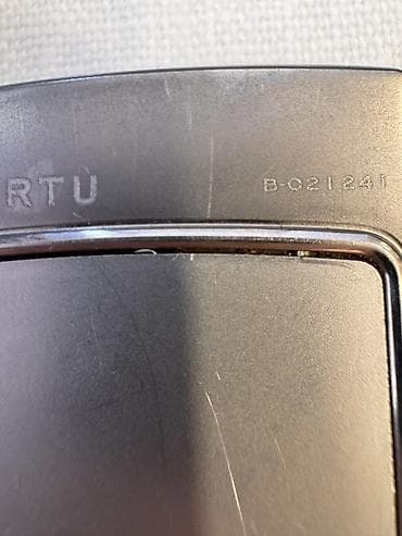 telefonlae: Vertu rəng - Gümüşü, Düyməli — 2