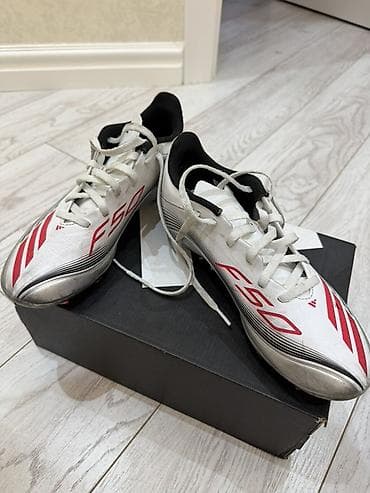 Adidas F50 Messi kramponları - Model: Adidas F50 (Messi seriyası) - — 3
