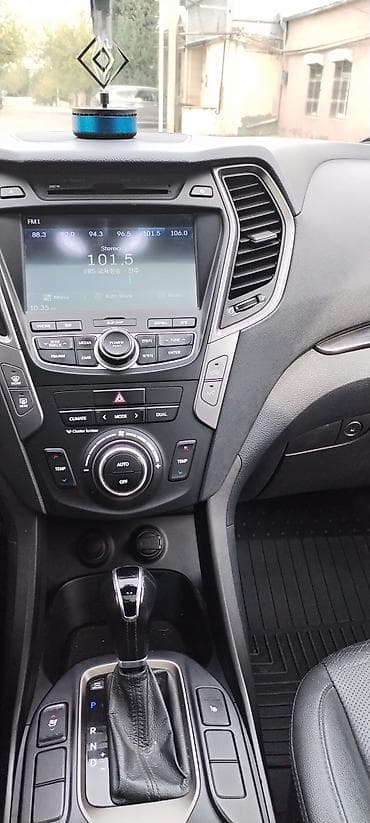 Продажа авто: Hyundai Santa Fe: 0.2 л | Кроссовер — 4
