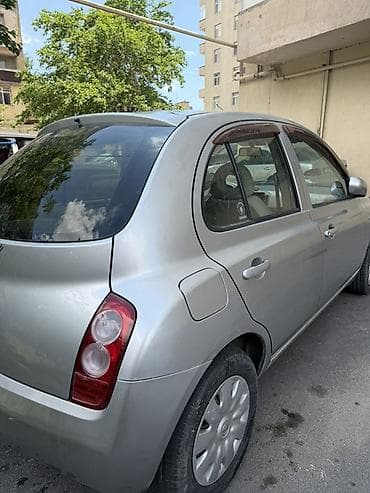 uaz satisi: Nissan March: 1.2 l | 2003 il Hetçbek — 4