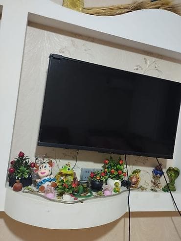 Arçelik LED televizor + Redline pultu Məhsulun tərkibi: - Divara