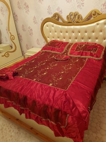 Yataq üçün Yeni Yataq örtüyü