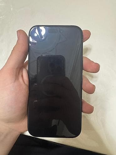 Kompüter, noutbuk və planşetlər: IPhone 15, Black Titanium — 2