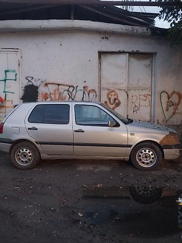 sürət paneli: Volkswagen Golf: 2 l | 1993 il Hetçbek — 2