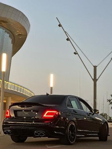 07 disk: Mercedes-Benz C-Class: 1.8 l | 2012 il Sedan — 7