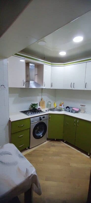 7 mikrorayon: Bakı, 3 otaqlı, Köhnə tikili, 80 kv. m — 4