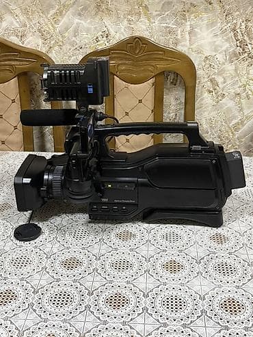 sony wf: Məhsul: Sony HD peşəkar video kamera komplekti Xüsusiyyətlər: - HD — 3