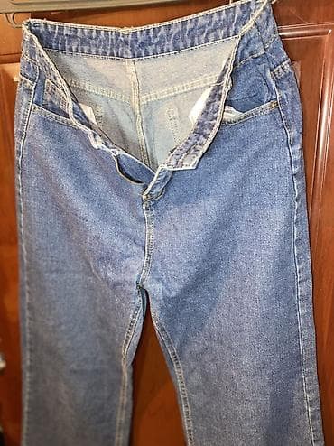 Cinslər: Hər biri 9 azn real istəyən əlaqə saxlasın. Məhsul: Qadın jeans — 6