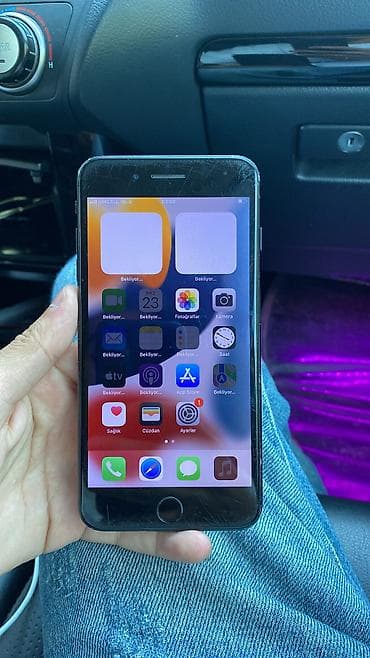 predator helios 300: IPhone 7 Plus, 32 GB, Jet Black, Barmaq izi — 7