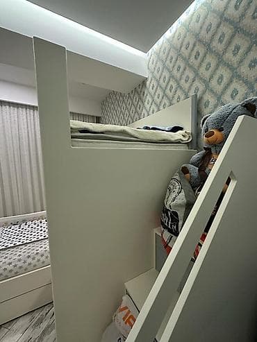 matras islenmis: Oğlan və qız üçün, İşlənmiş, Çarpayı, Matrassız, Siyirməli, MDF — 3