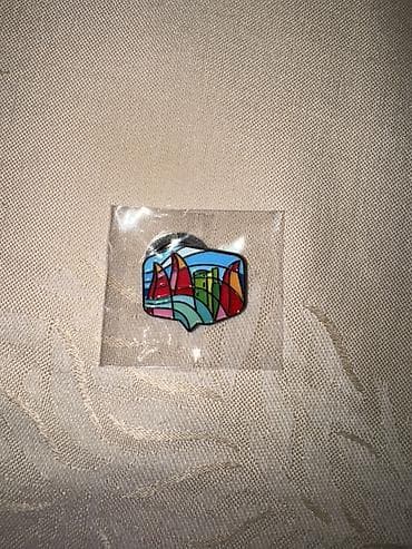 2ci sinif informatika: WUF 13 dəsti,tam kolleksiya satılır. -Termos -Qələm -Pin -Sticker — 5