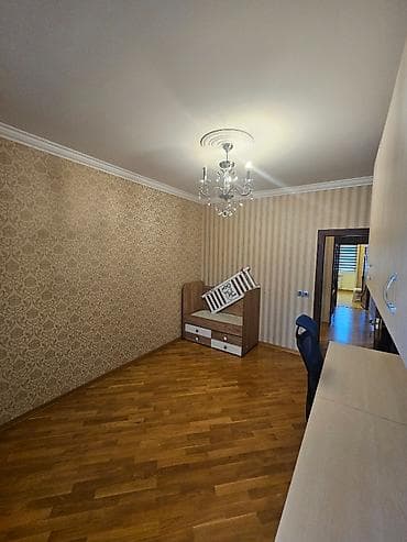 hövsanda kiraye ev: Əhmədlidə, bakı kinoteatrından yuxarıda 3 otaqlı leninqrad proyektli — 7