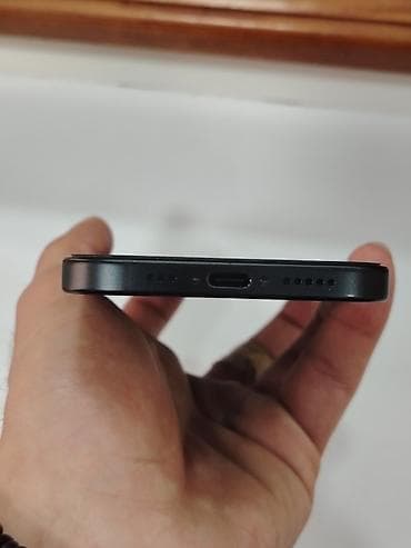 pupg mobile: IPhone 15, 128 GB, Qara — 6