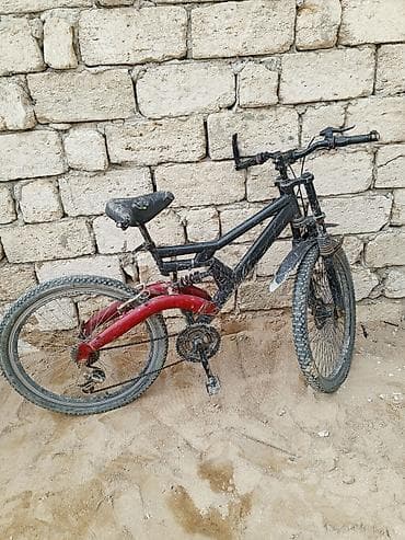 Спорт и отдых: Б/у Двухколесные Детский велосипед 26", скоростей: 16, Самовывоз — 1