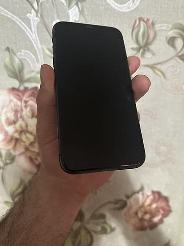 ıphon: IPhone 11, Qara — 3