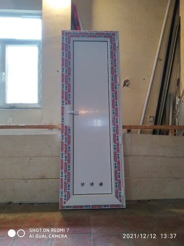 plastik qapl: Plastik qapılar sifarişi Ağ rəngdə qapılar ünvanda götürmə ilə 120 — 4