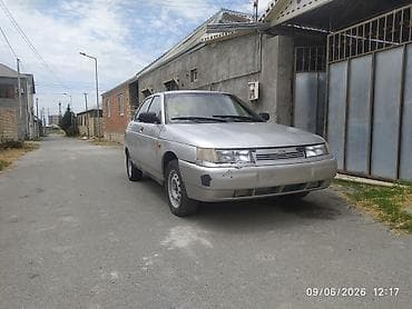 sukan satisi: Satış üçün: sedan tipli avtomobil Model: LADA 2110 (arxa tərəfdə — 6
