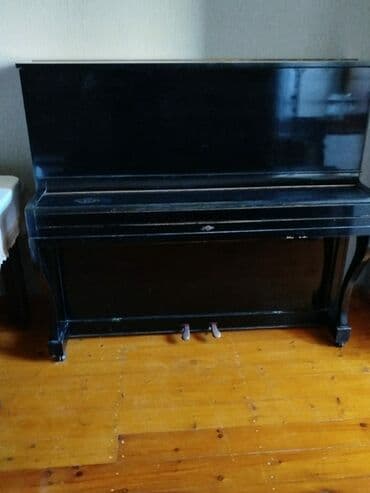 продажа бу вещей: Belarus Pianino satilir — 2