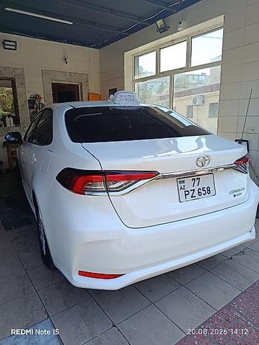 Toyota Corolla Sedan – hibrid - Model: Toyota Corolla Sedan (Hybrid)