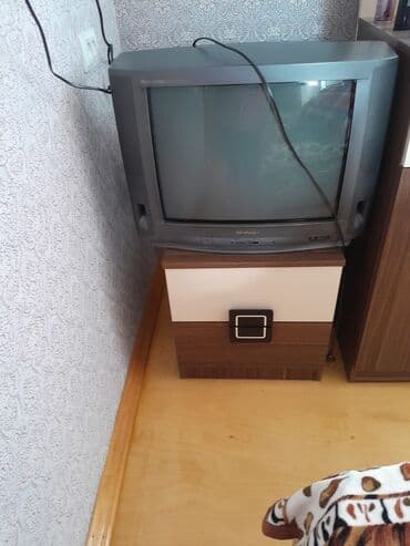 televizor sharp aquos: İşlənmiş Televizor Sharp 40" Ünvandan götürmə — 1