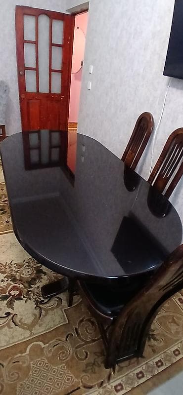 Masalar: Yemək masası və stul dəsti - Forma: oval - Rəng: qara - Ayaqlar — 3
