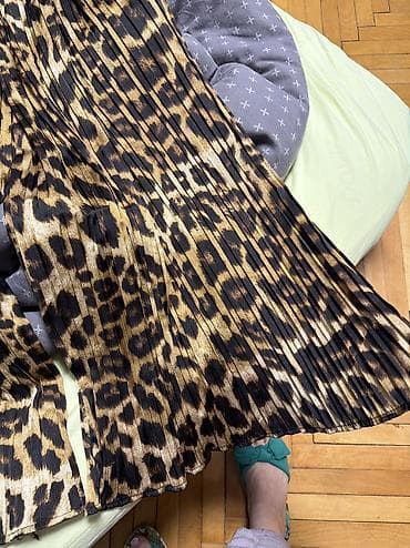 geyim qadin: Leopar naxışlı pliseli ətək - Model: Uzun, axıcı siluetli pliseli — 3