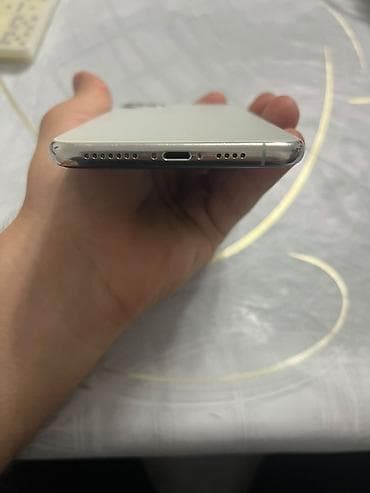 16 pro lalafo: IPhone 11 Pro, 256 GB, Ağ, Face ID — 4