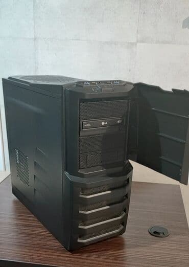 Monitorlar: CPU: Intel Core i7 5930K MB: Asus X99-A RAM: 32GB DDR4 VGA: GTX960 — 1