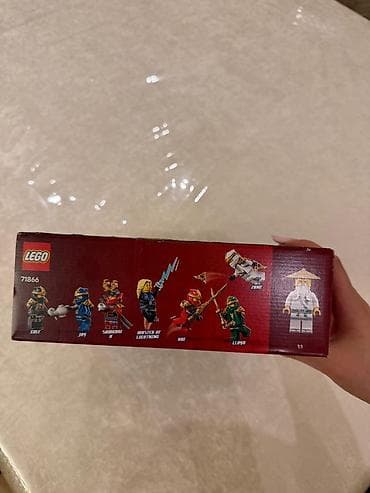oyuncaq evler: Orjinal Lego saytınan alınıb açılmayıb qutu yenidir. 110azn alınıb — 4