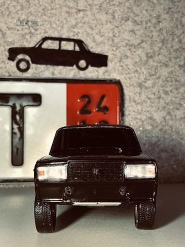 güldanlar: VAZ, 2004 il, 1:24, Dəmir, Ödənişli çatdırılma — 2