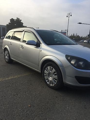 audi a4 ehtiyat hisseleri: Opel Astra Caravan (universal) – gümüşü rəng - Kuzov: universal — 6