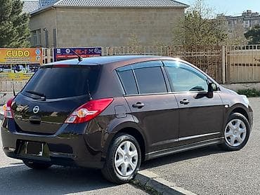 31 masin: Nissan Tiida: 1.5 l | 2011 il Hetçbek — 5