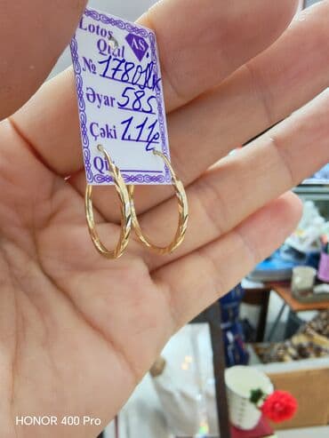 Sırğa, Sarı qızıl, 585 Əyar, 111 g