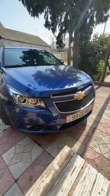 avtomobil cadır: Chevrolet Cruze: 1.4 l | 2012 il 241717 km Sedan — 1