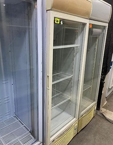 Soyuducu Paltaryuyan televizor vitrinlerin satış mərkəzi: Ticarət vitrin soyuducuları - Şüşə qapılı, vertikal tip - Mağaza lalafo.az -da Soyuducu Paltaryuyan televizor vitrinlerin satış mərkəzi: Ticarət vitrin soyuducuları - Şüşə qapılı, vertikal tip - Mağaza