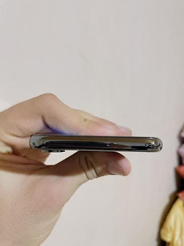 i̇pone 5s: IPhone X, 64 GB, Qara, Simsiz şarj, Face ID — 4