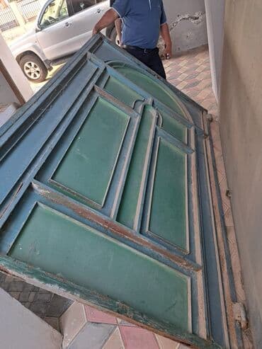 rengleme ucun sekiller: Metal darvaza/qapı paneli - Material: qalın metaldan hazırlanmış — 3