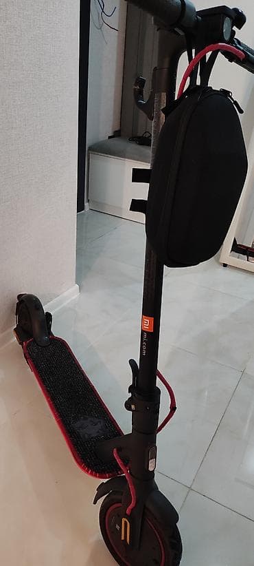 Xiaomi Mi Electric Scooter (Mijia) – elektrik skuteri - Rəng: qara — 4