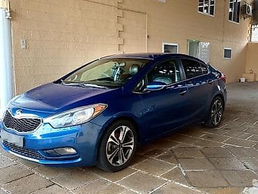 Kia Cerato: 2 l | 2013 il Sedan — 2