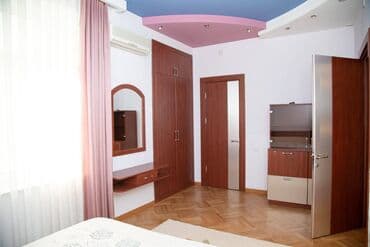 xəzər bağları evlər: Səbail rayonu, Səməd Vurğun küçəsi, Lelin Muzeyinin yanında Bulvara — 4