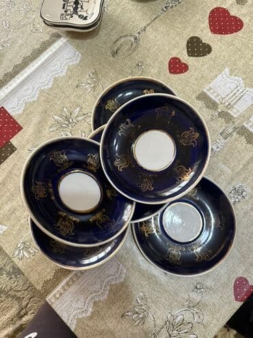 Nəlbəkilər, rəng - Göy, Keramika — 1