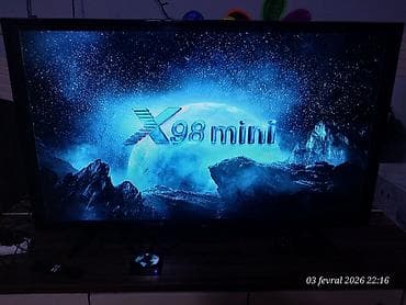 Компьютеры, ноутбуки и планшеты: Б/у Смарт ТВ приставка TV box 4 ГБ / 32 ГБ, Android — 4